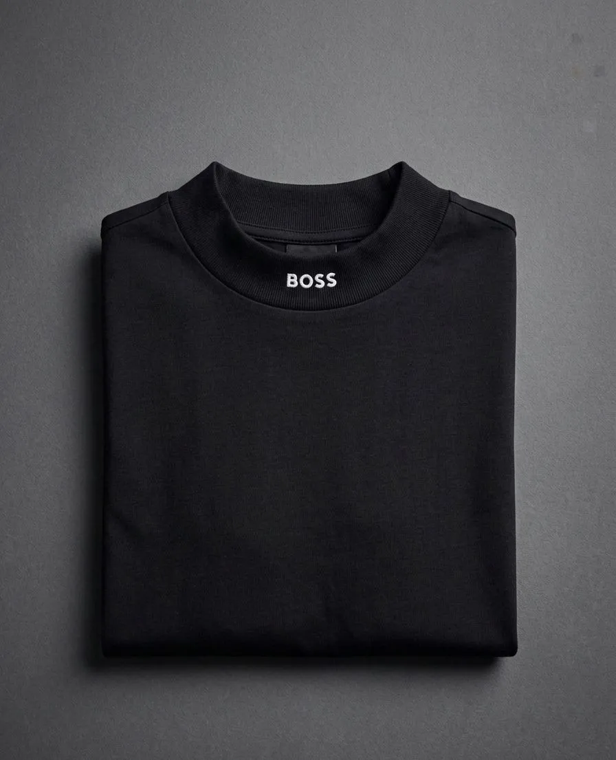 	Relaxed-fit T-shirt in stretch cotton with logo collar