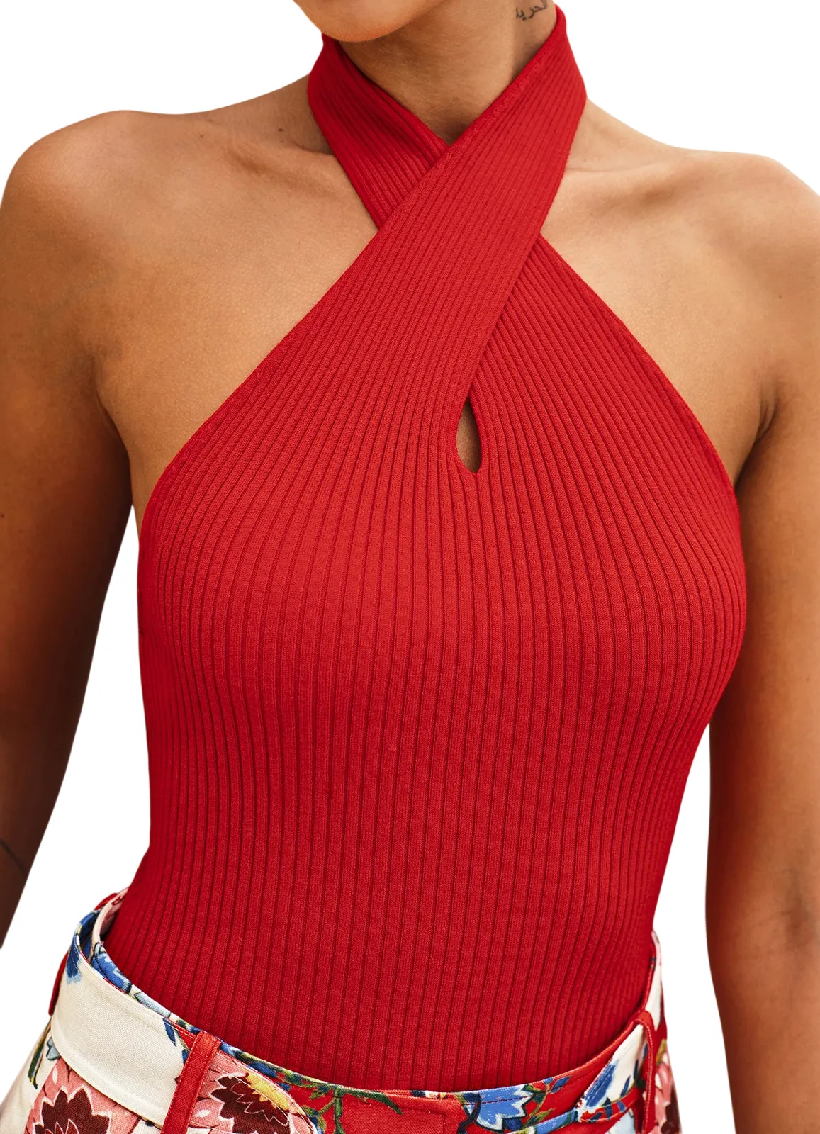 RIBBED CRISSCROSS HALTER NECK KNIT TOP